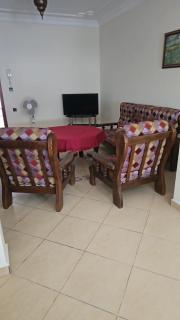 Great flat near shops, food and beach - 0