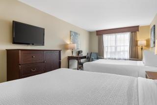 Best Western Plus Fredericton Hotel & Suites - 8