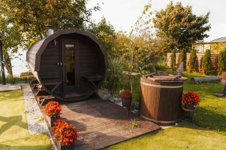 Charmful Beach Cabin - Sauna - Private Hot Tub - 4