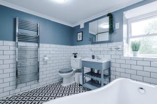 Springholm Cottage Family Retreat - Sleeps 10 - 1