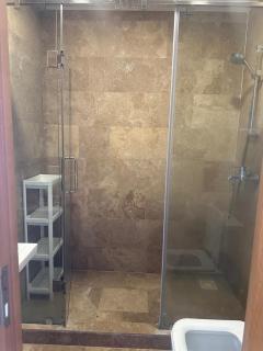 Luxury 3 Bedroom Apartment by Republic Square - 2
