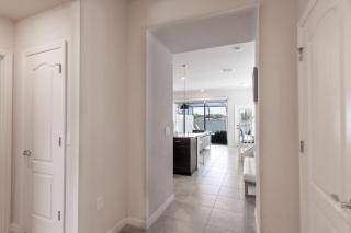 7155OML-Solterra Resort - 6