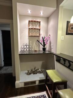 Spacious 3 Bedroom Near Train Station - 7