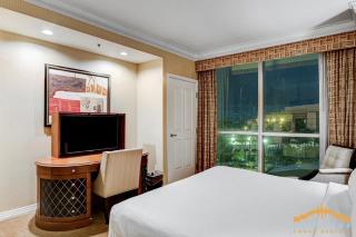 MGM Signature-03-608 1Br 2Ba Balcony Jacuzzi Suite - 1