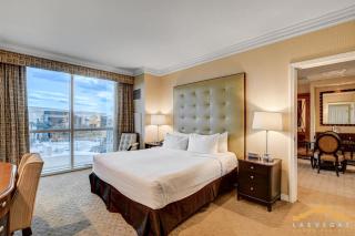 MGM Signature-03-608 1Br 2Ba Balcony Jacuzzi Suite - 9