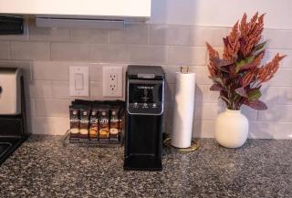 New! The Vibe Med Center Apartments - Central Houston - 4