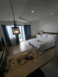 El Paseo Tambuli - 5