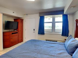 Harbour Beach Resort 603 - 1