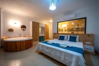 The Luxury Villa Vacation You're Looking For - 5