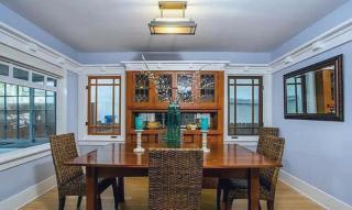 Two Bedroom Beach Bungalow in Venice - 3