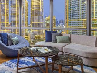 Novotel Suites Manila at Acqua - 3
