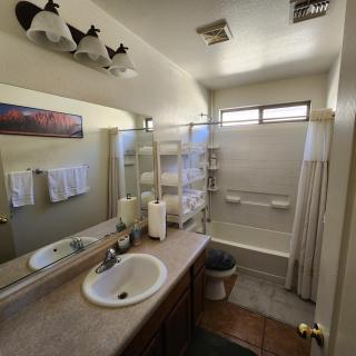 Elegant & Beautiful Home Near Tucson Airport - 5