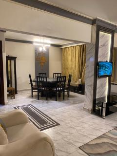 شقق فندقية للإيجار اليومي4 - 9