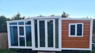 Sleeps 3 to 4 - - 200m from beach - 1