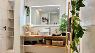 Grenade 21 vue mer proche plage dans Complexe type Village Vacances - 3