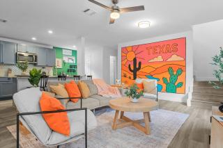 Sleeps 8 Modern 3BR Leander Coffee Bar & Yard - 9