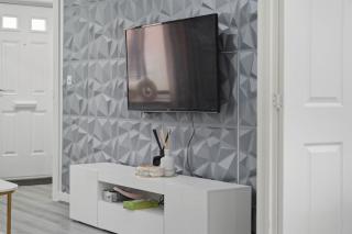 Lara's 4 Bedroom House near Coventry - 2