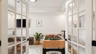 Luxury 3 Bdr Edmond, Fuseball, Pac-man, Sleeps 9 - 3