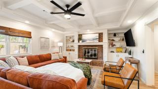 Luxury 3 Bdr Edmond, Fuseball, Pac-man, Sleeps 9 - 0