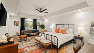 Luxury 3 Bdr Edmond, Fuseball, Pac-man, Sleeps 9 - 7