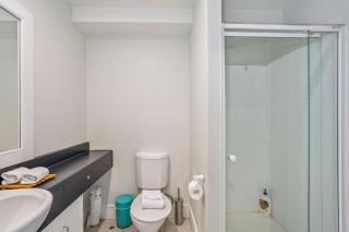 Outlook Oasis Uninterrupted Lake Views - 6