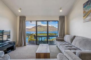 Outlook Oasis Uninterrupted Lake Views - 1