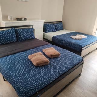 THE BLOOR AC SUITE-Free Wifi-Train-Bus Stop Next Door - 4