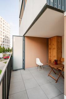 Luxury & Stylish Apartment in Wola Warsaw, Balcony - Varsovia - 7