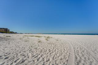 Colorful Townhome, Steps to Clearwater Beach! - 7