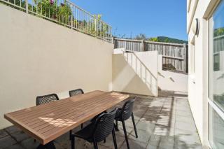 Charming 2 bedroom with fantastic views - 1