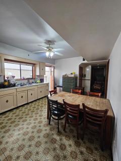 Charming East Van Room w Fireplace & Private Bathroom - 3