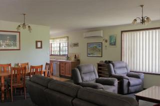 Marvel Central - 1 10 Marvel Street - 6