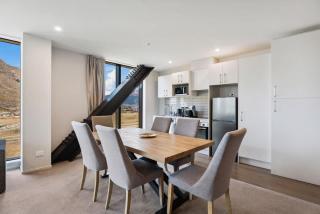 Modern apartment with fantastic mountain views - 5