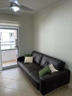 Apartamento à 200 metros da praia - 1