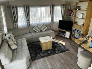 Coastfield Holiday Village - Holiday Accommodation 4562 - 6