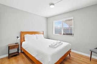 Bright Family Getaway w Garage&Prime SoCal Location - 1