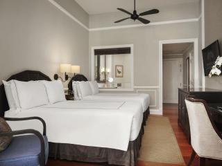 Raffles Hotel Le Royal - 1