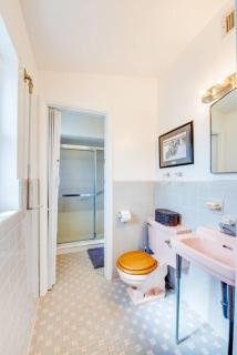 River Front - Fishing dolphins views galore - 4