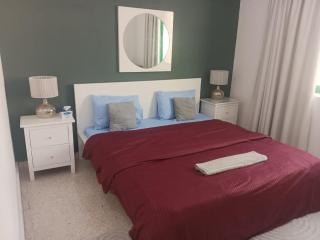 Levish 3-Bedroom Apartment with Balcony on Buhaira Corniche - 6