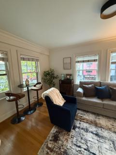 Charming Downtown Seattle Condo Steps from Iconic Sights! - 8
