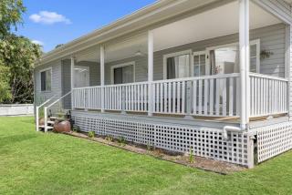 Pumicestone Porch - 3