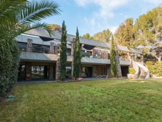 Elegant Villa Overlooking Gaou Bay - 3