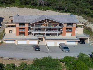 Cozy Group Stay with a Fireplace - 4