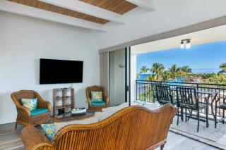 Kona Alii Penthouse 710 condo - 2