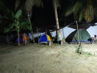 Cabañas y zona de camping Elis Johana - 4
