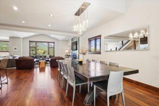 Elevated Escape home - 4