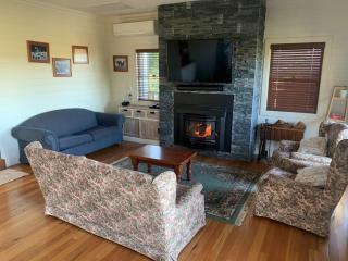 Peppergrove Cottage - 8