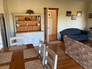 Peppergrove Cottage - 3