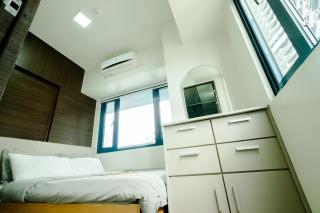Modern 2BR Makati with fast Wifi and Netflix - 0