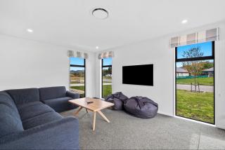 10 William Jones Place - 1